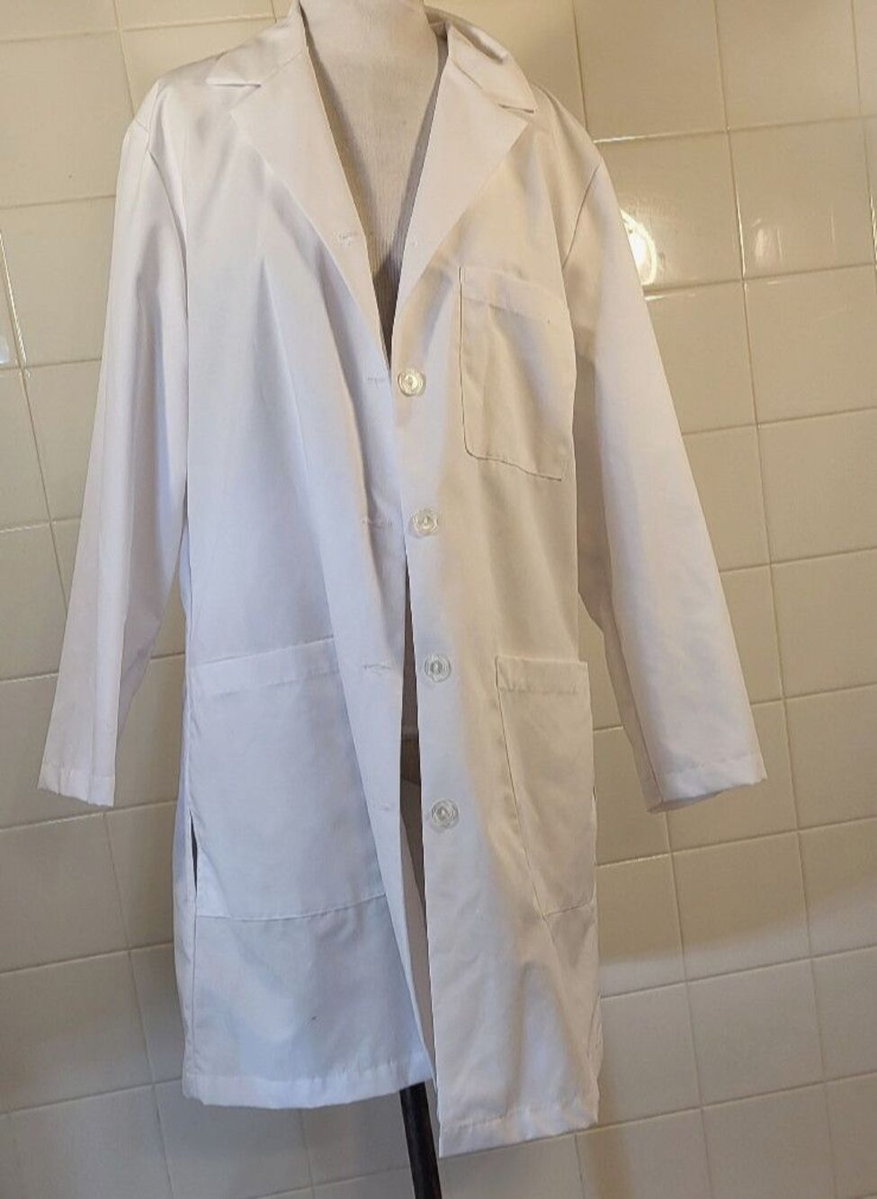 White Lab Coat Meta Fundamentals Size M